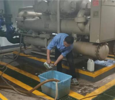 螺桿機冷凝器清洗 (5)